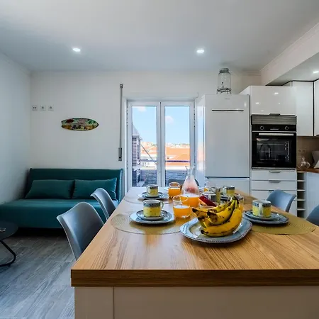 Cantinho Dos Pereiras - Center Of