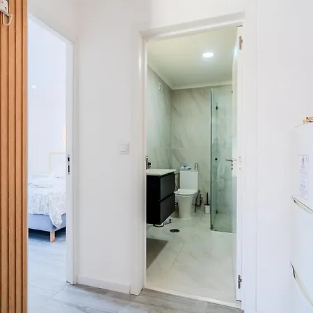 Cantinho Dos Pereiras - Center Of Santa Cruz (Oeste)