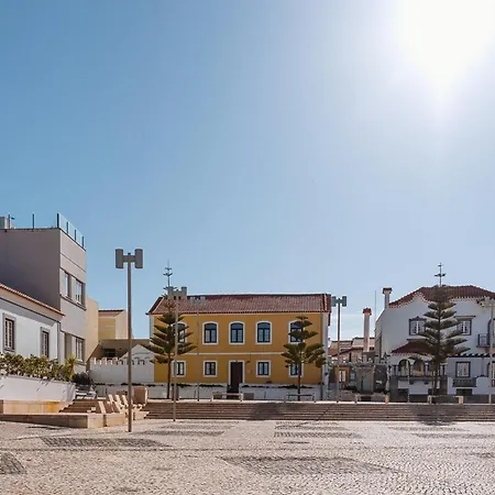 Cantinho Dos Pereiras - Center Of Santa Cruz (Oeste)