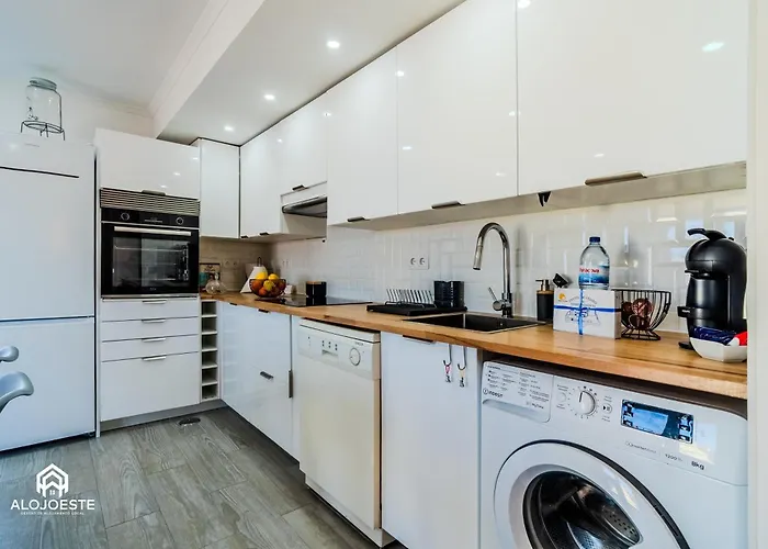 Cantinho Dos Pereiras - Center Of * Санта-Круш