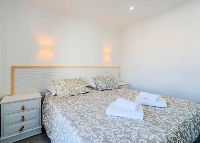 Cantinho Dos Pereiras - Center Of Апартаменты *