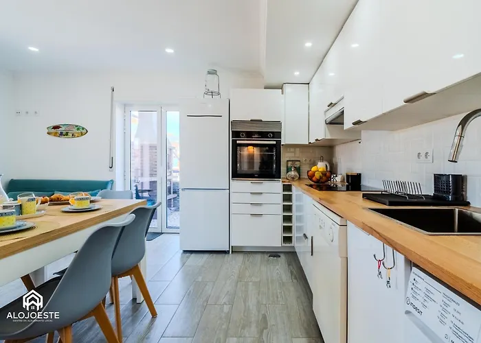 Cantinho Dos Pereiras - Center Of * Санта-Круш